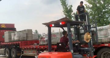 东营 黄金麻冰裂纹，地铺石装车