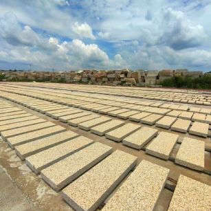 东营 黄金麻荔枝面花岗岩石材地铺石防护中