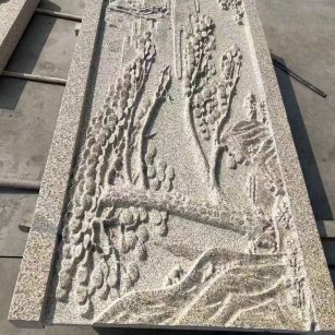 东营 黄金麻雕刻板浮雕迎客松