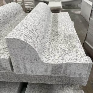 东营 白麻花岗岩S型路沿石，路侧石，马路牙子等