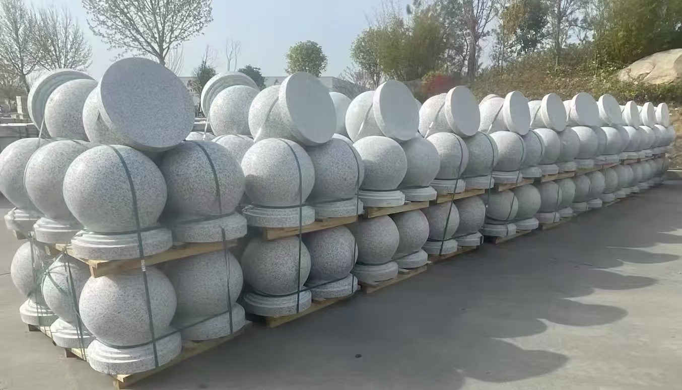 东营 白麻花岗岩石材圆球，石球，挡车球，隔离球，景观石球，风水球等