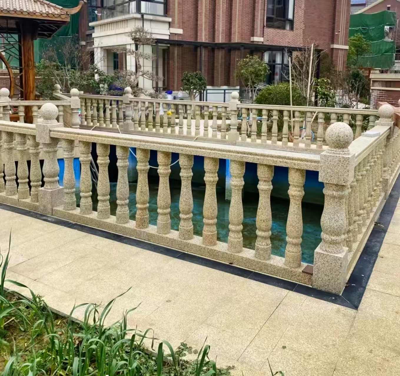 东营黄金麻花岗岩石材栏杆，扶手，将军柱，花瓶柱