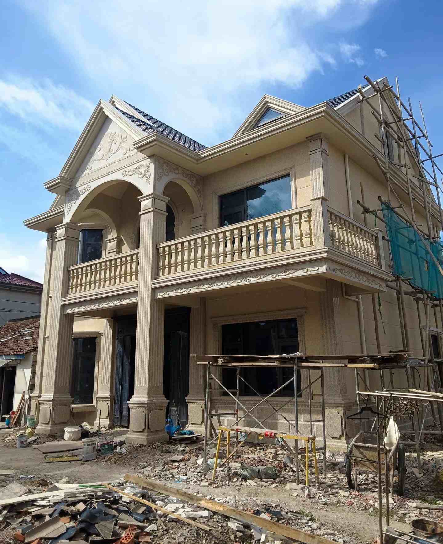 东营 黄金麻花岗岩石材私人别墅雕花门楼柱阳台栏杆