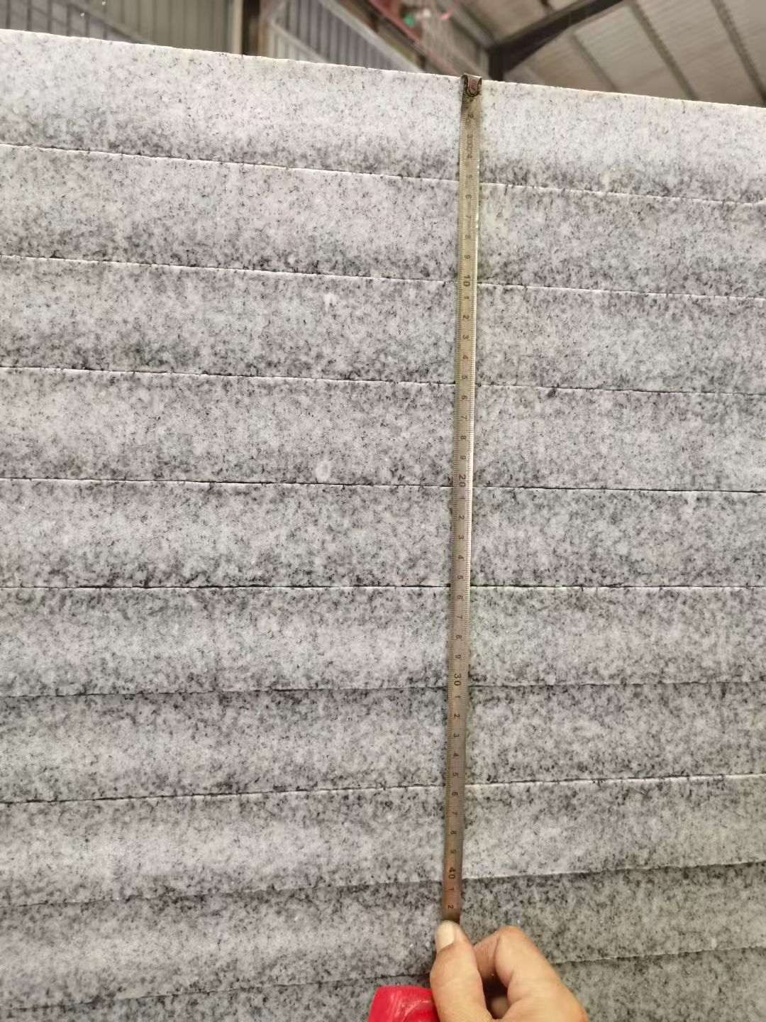 东营 芝麻白火烧成品厚薄均匀，B料价格接近A料质量