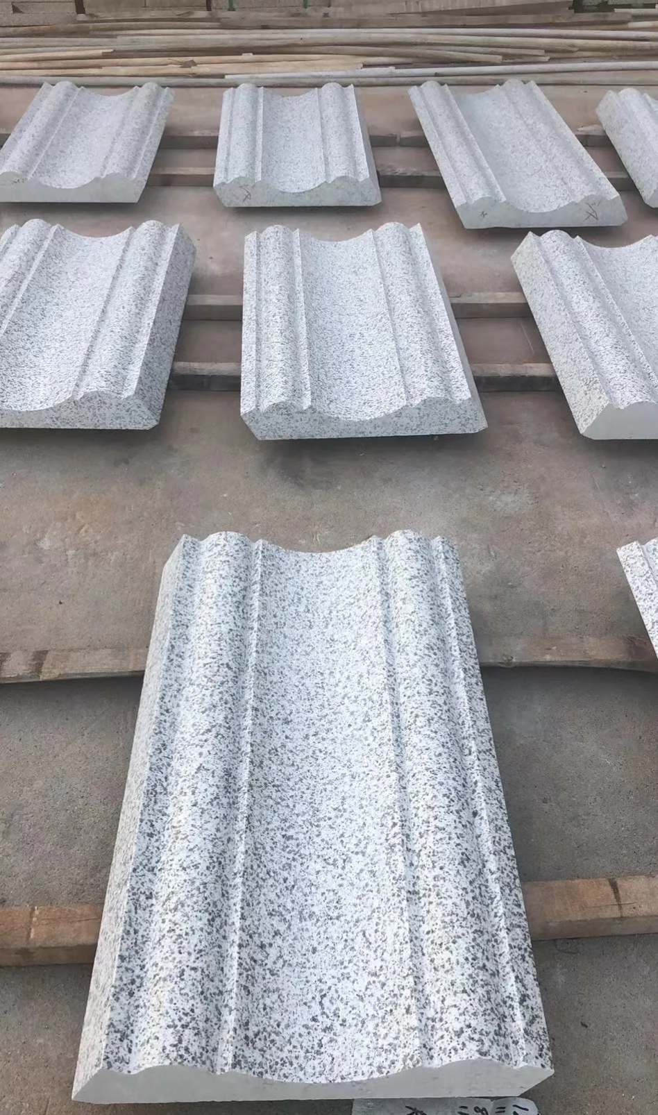 东营 白麻花岗岩光面别墅线条