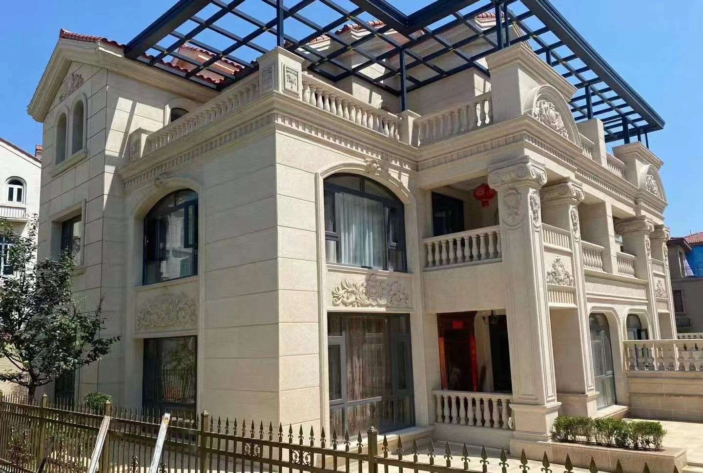 东营 黄金麻花岗岩荔枝面别墅外墙干挂