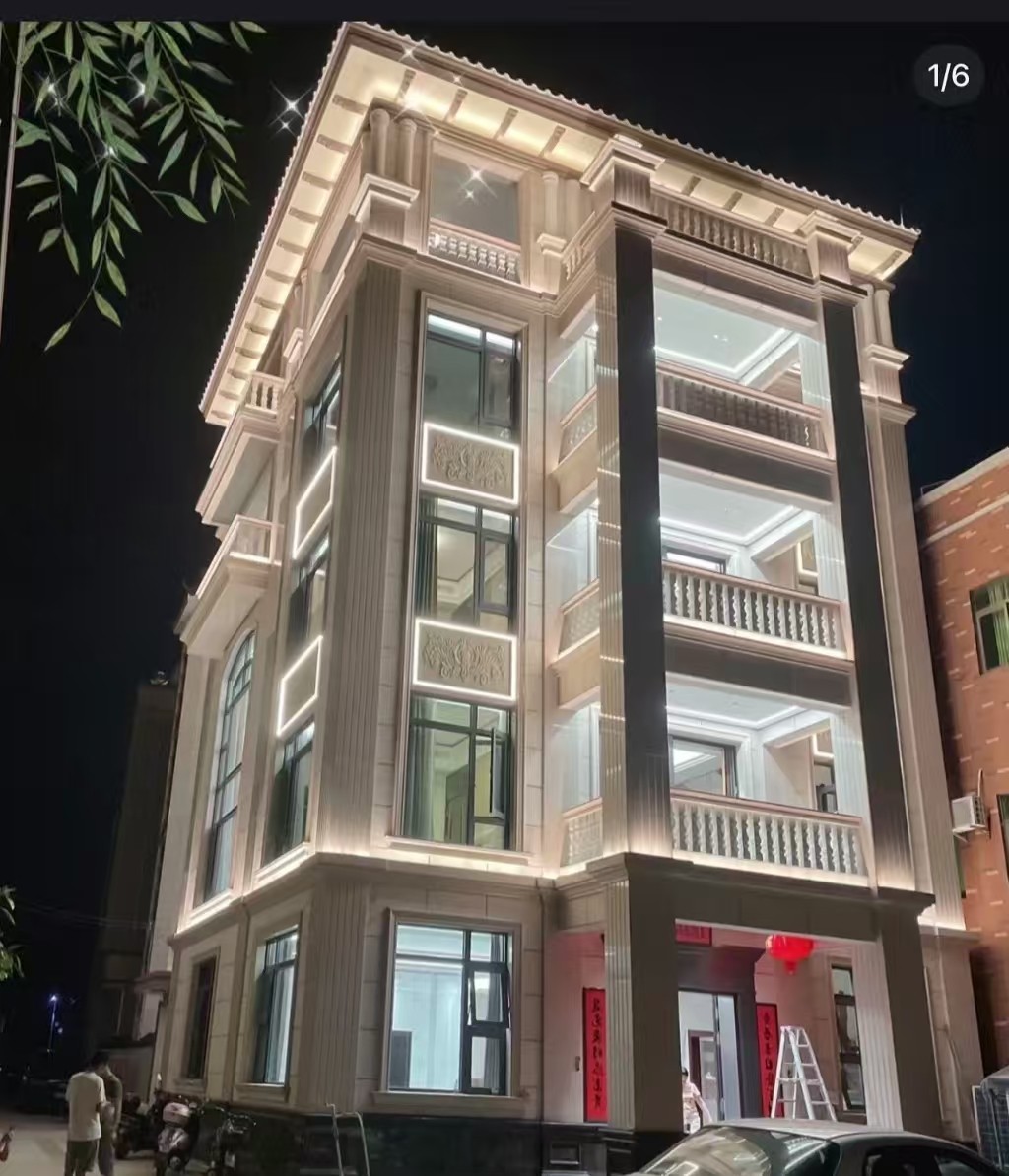 东营 芝麻白花岗岩别墅外墙夜间效果